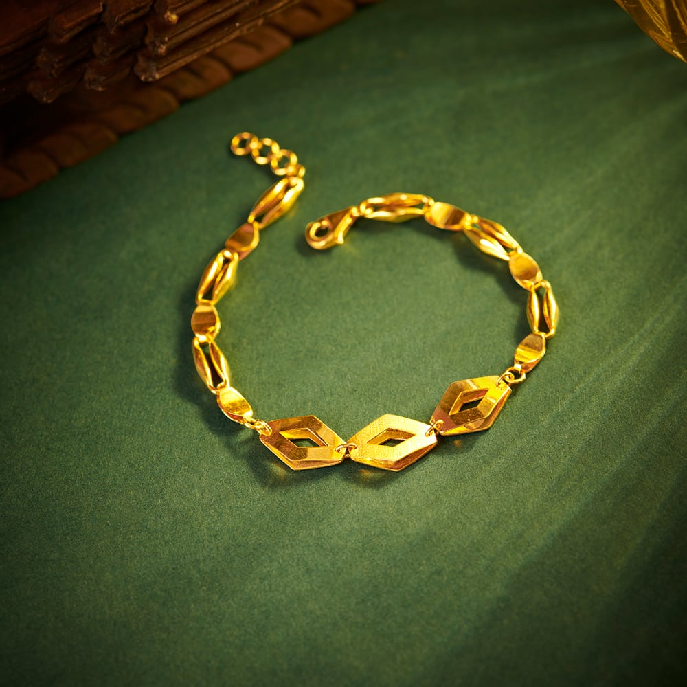 Sharp Abstract Bracelet,,hi-res image number null