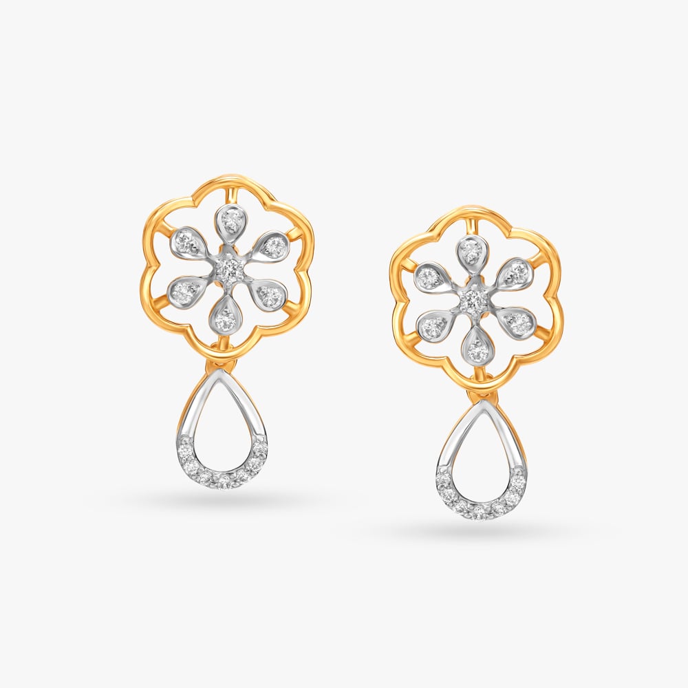 Floral Kudi Pattern Gold and Diamond Stud Earrings-baongoctrading.com.vn