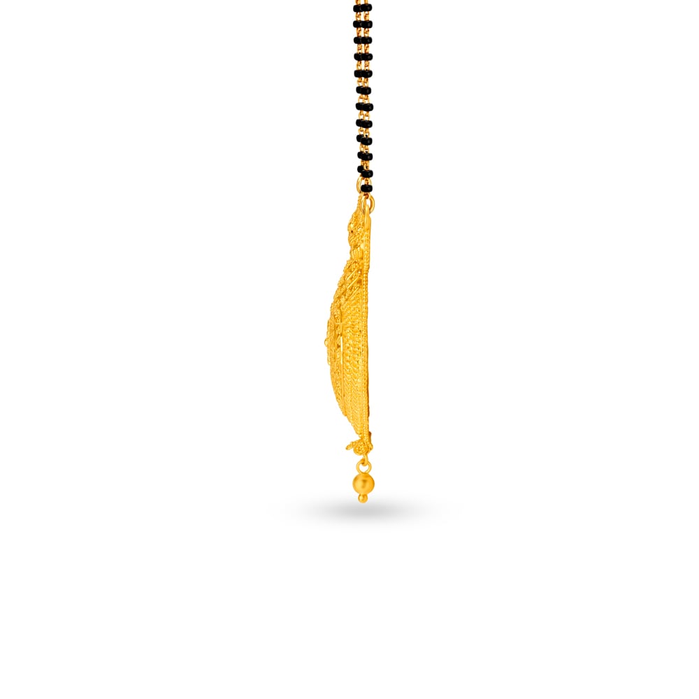 Glorious Gold Mangalsutra Pendant,,hi-res image number null
