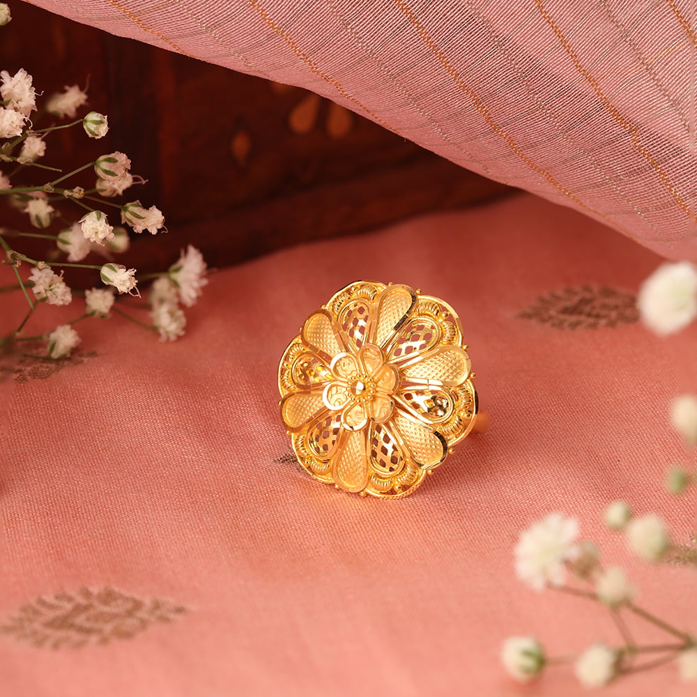 Marvellous Meshed-Blossoms Finger Ring,,hi-res image number null
