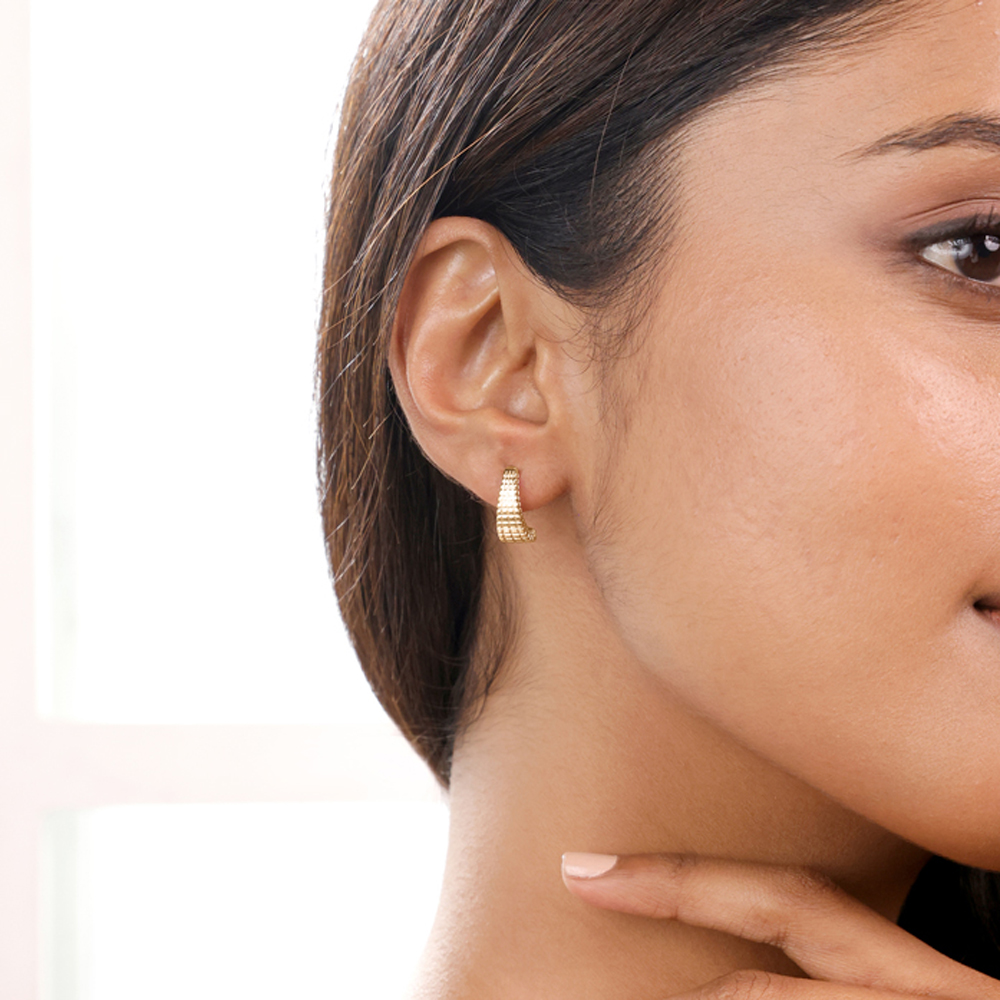 Textured Curve Gold Stud Earrings,,hi-res image number null