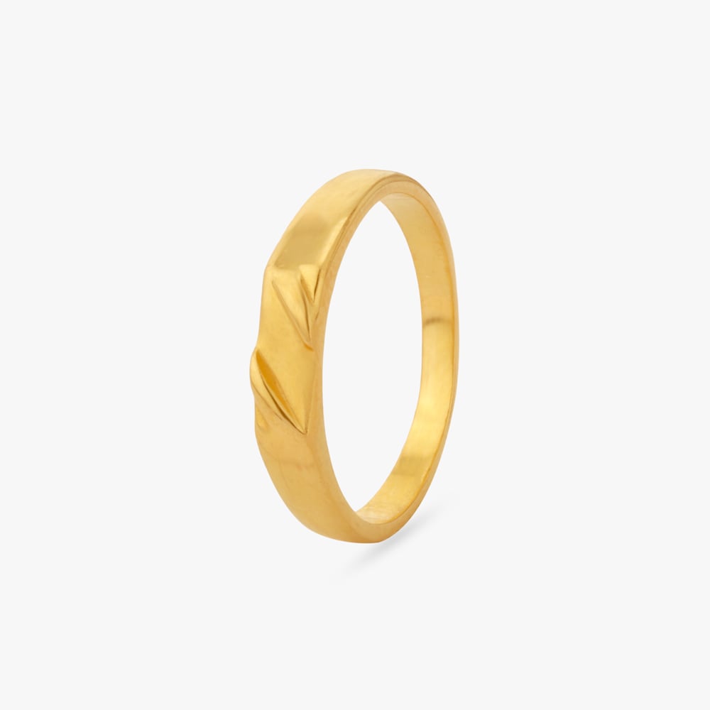 

Sculpted Grace Gold Ring