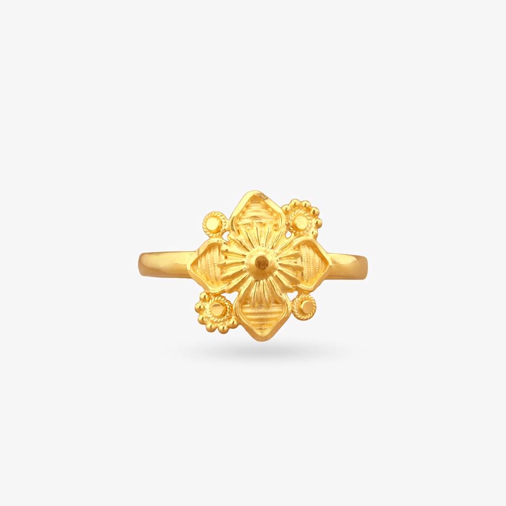 Petal Cluster Gold Ring,,hi-res image number null