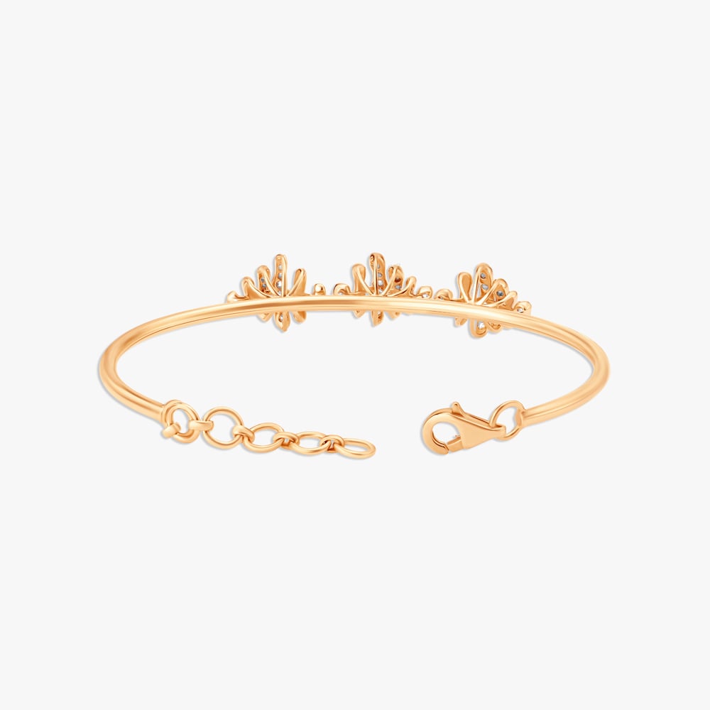 Flick of Sparkle Bangle,,hi-res image number null