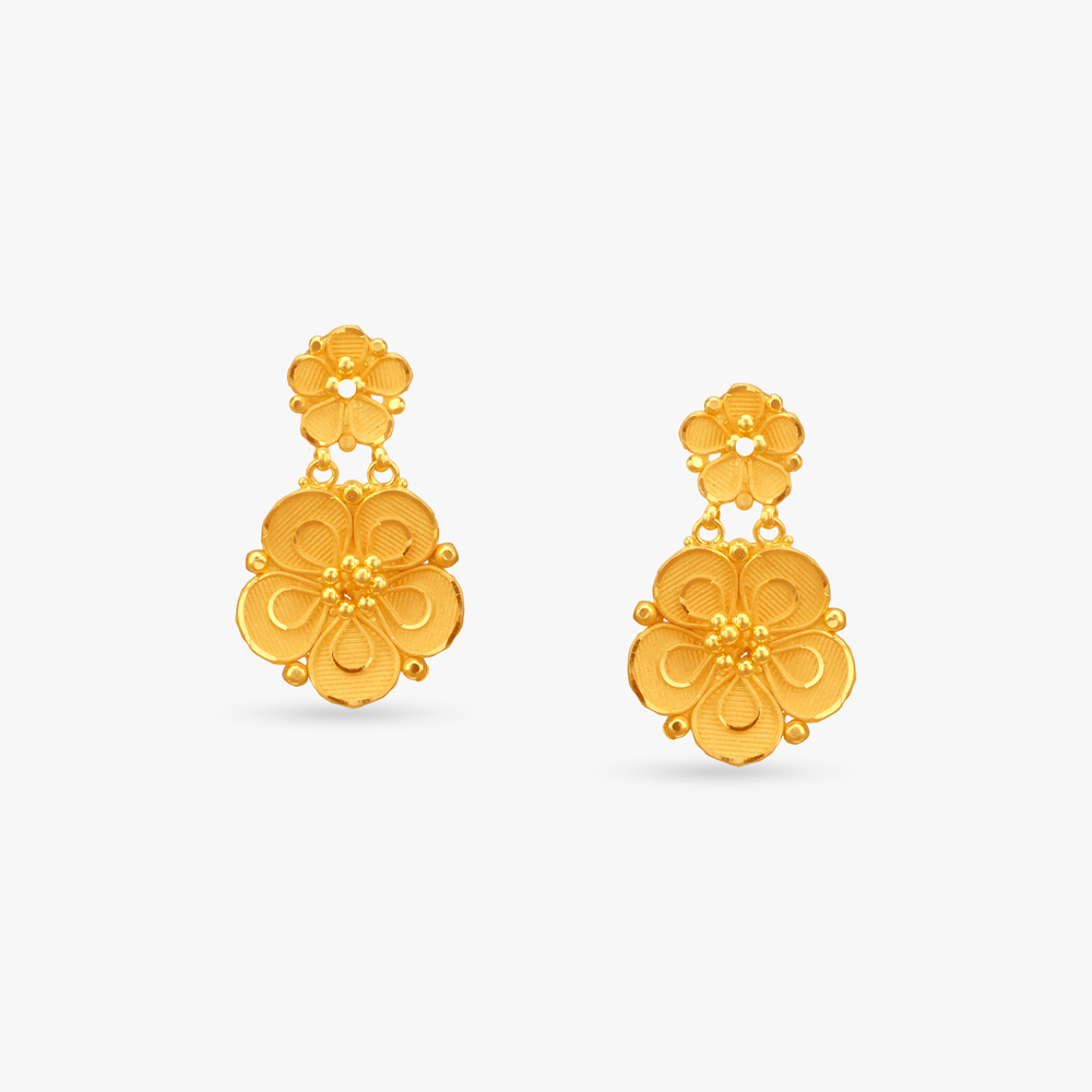 Fivefold Floral Gold Pendant and Earrings Set,,hi-res image number null