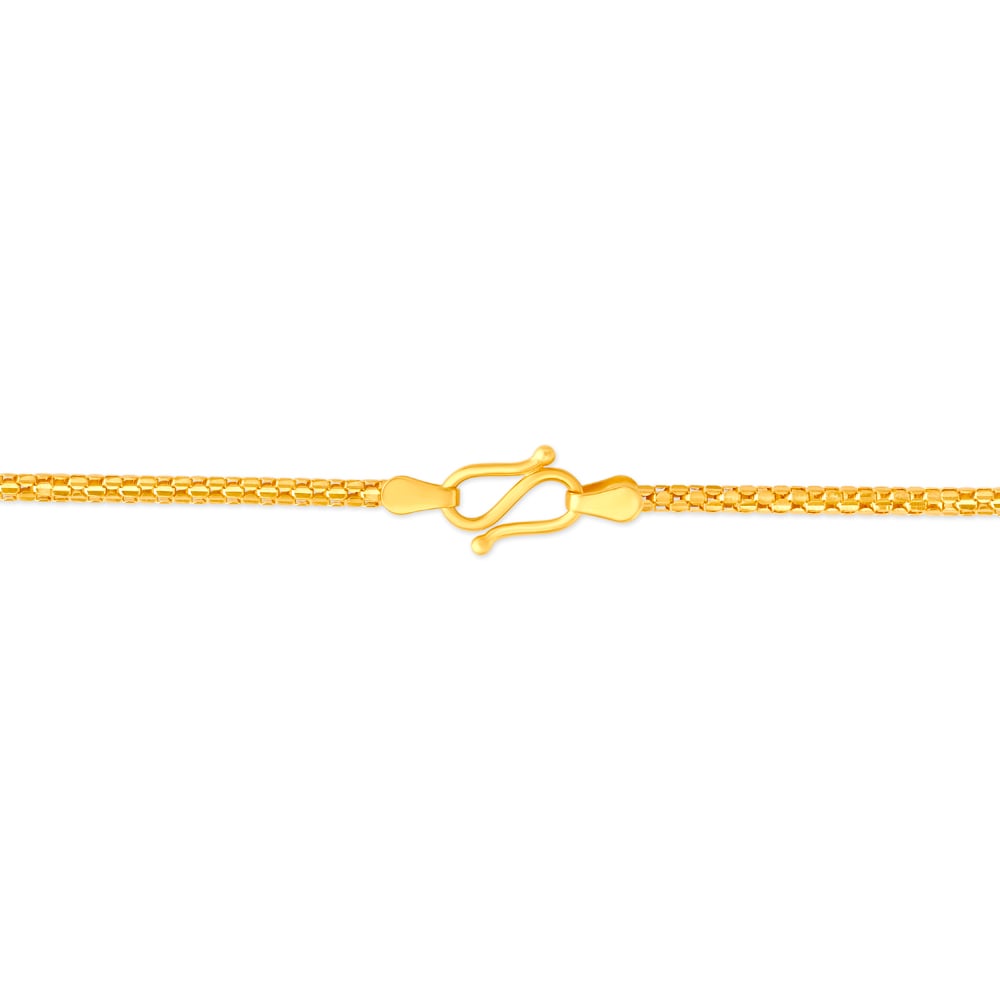 Elegant Gold Chain,,hi-res image number null