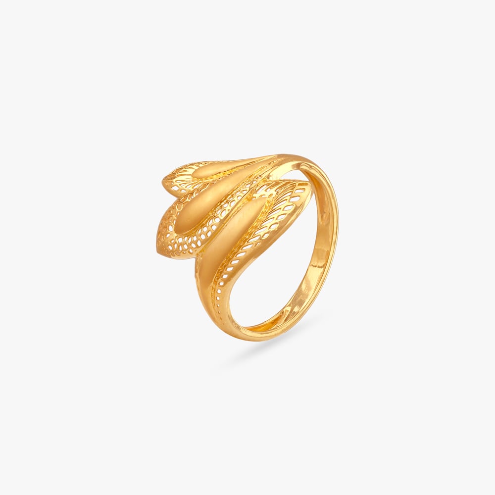 Flow Script Gold Ring by Tanishq